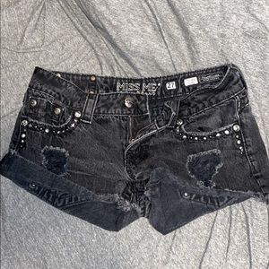MissMe Jemmed Jean Shorts